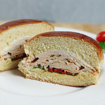 Herb chicken brioche